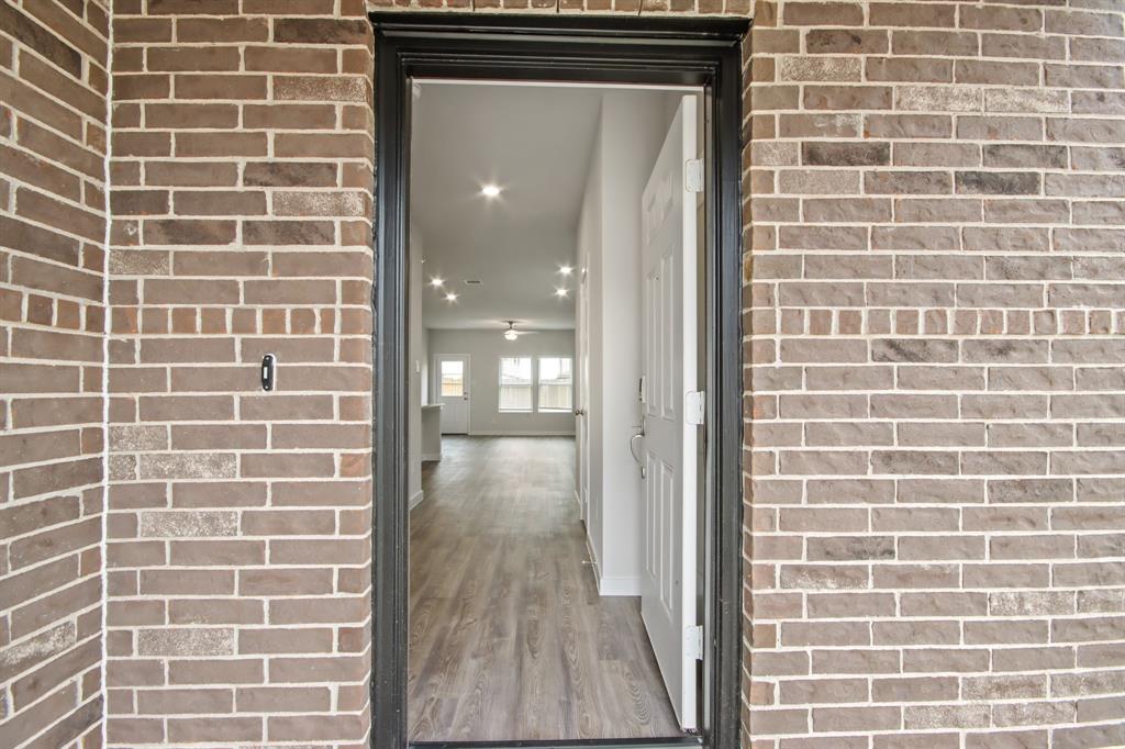 16905 Needlepoint Drive, Conroe, Texas image 3