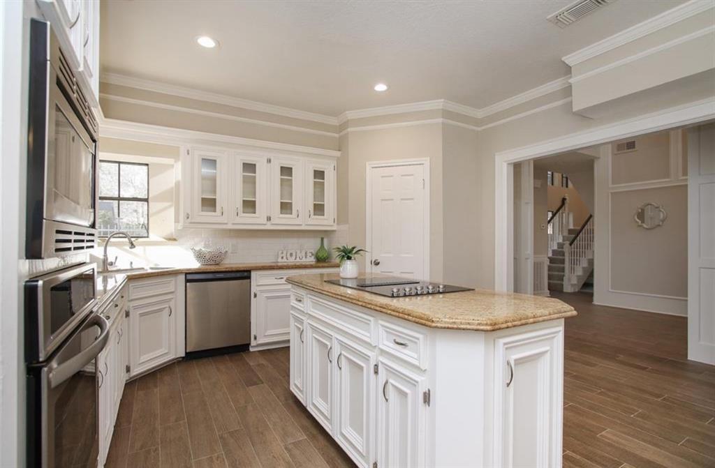 6111 Hampton Way Court, Spring, Texas image 7