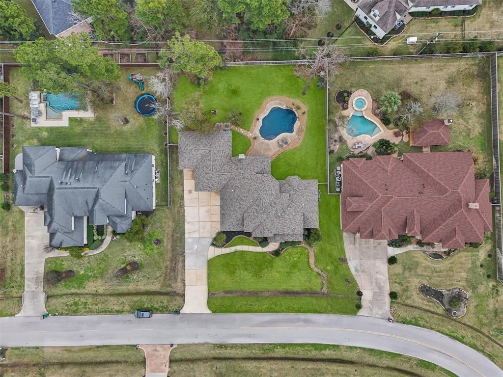 25306 Piney Bend Court, Spring, Texas image 38