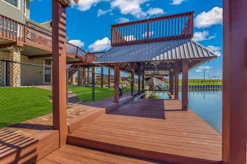 A home in Bayou Vista