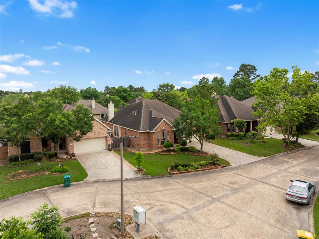 30 Sovereign Way, Conroe, Texas image 36