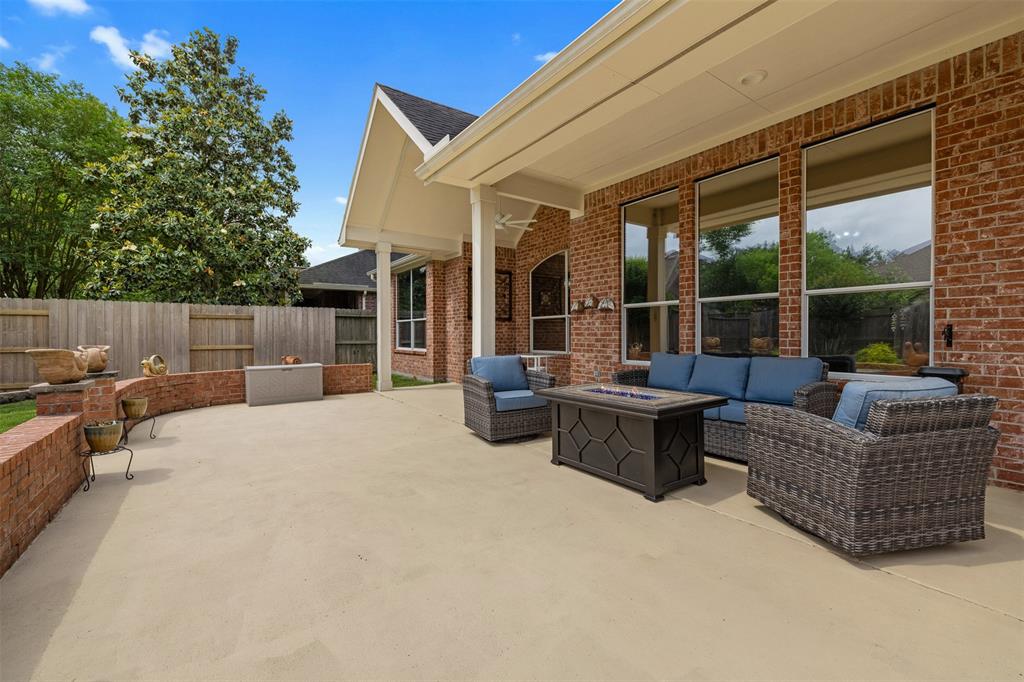 30 Sovereign Way, Conroe, Texas image 29