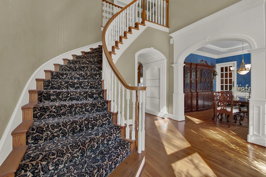 13714 Gainesway Drive