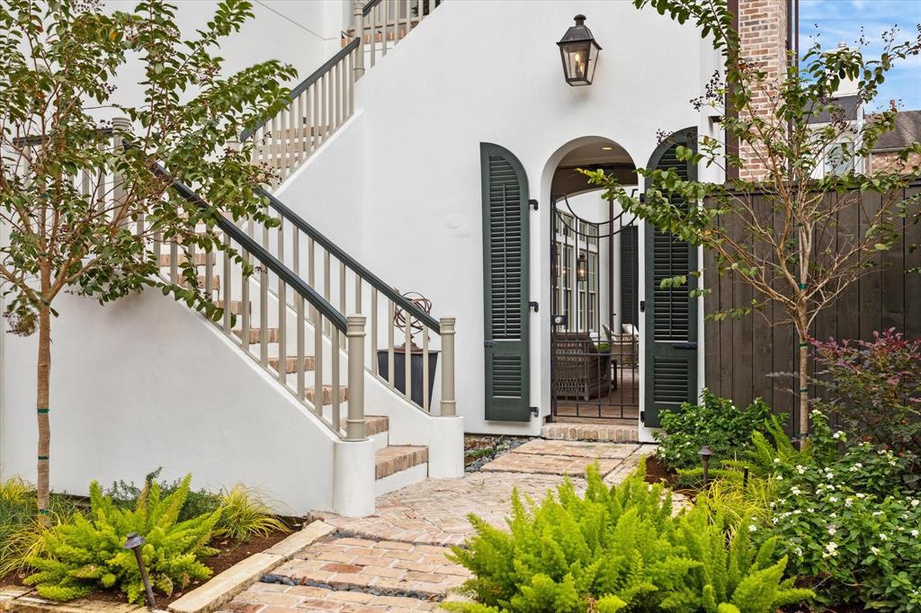 56 Audubon Hollow Lane