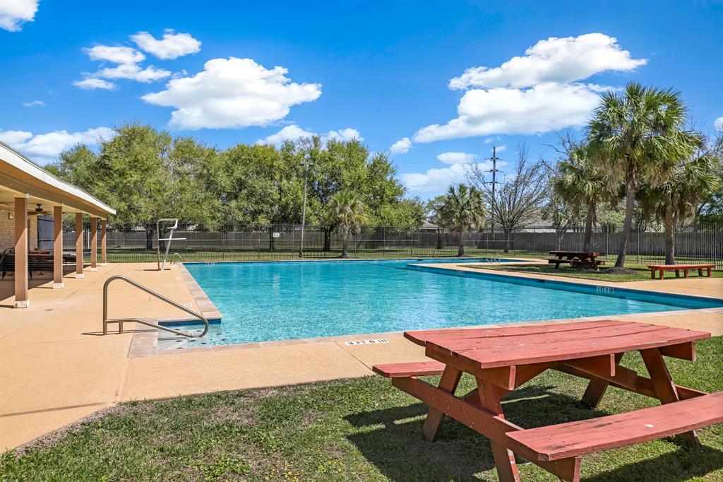 11515 Loyola Drive, Cypress, Texas image 27