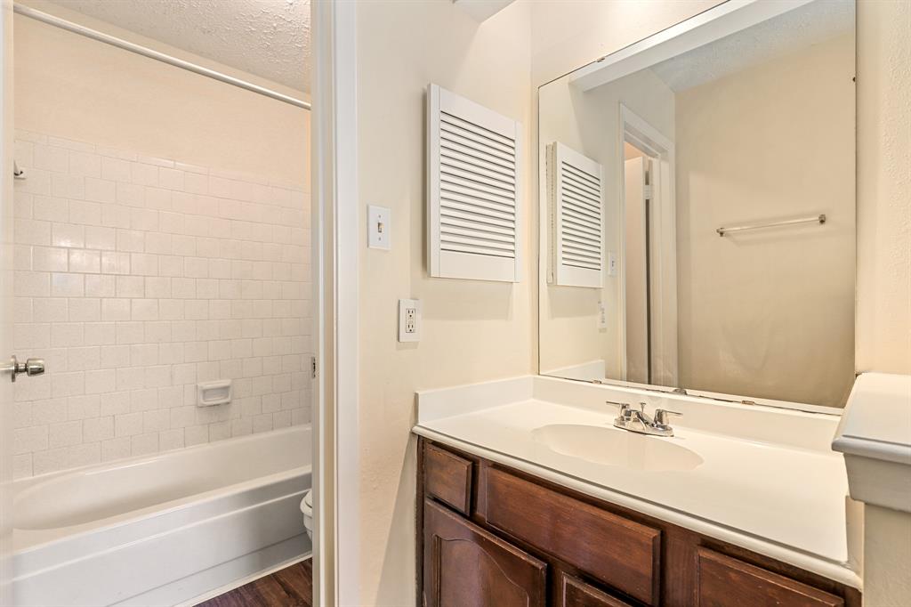 11515 Loyola Drive, Cypress, Texas image 17