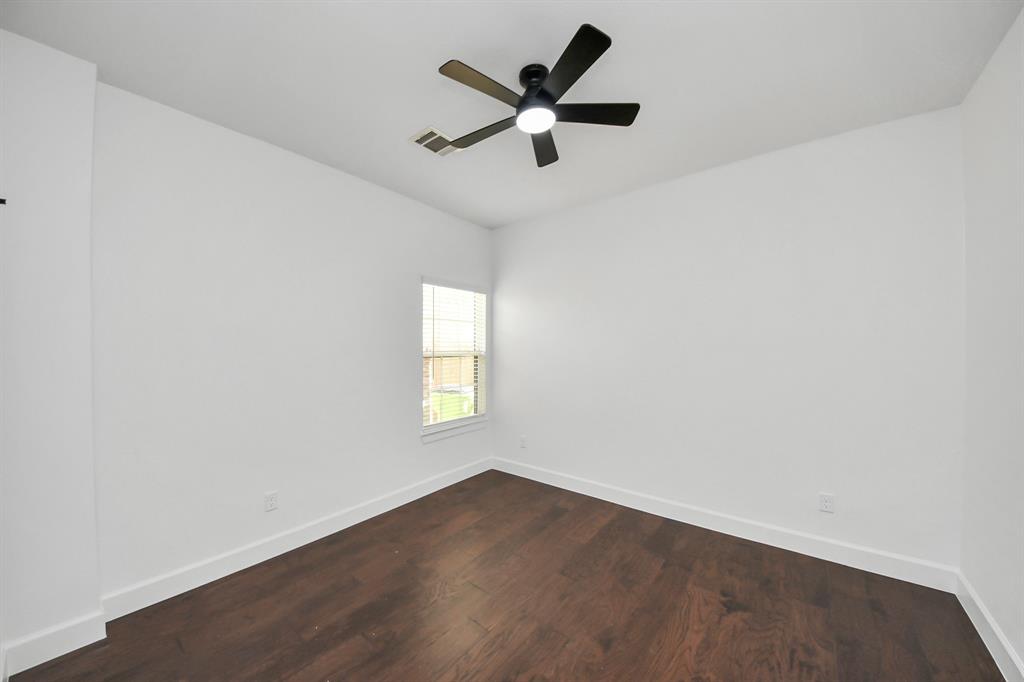 1915 Oak Hollow Court, Missouri City, Texas image 33