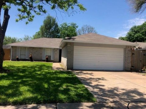 Photo of 1811 Crosscoach Lane, Katy, TX 77449 (MLS # 90800958) Photo of 1811 Crosscoach Lane, Katy, TX 77449 (MLS # 90800958)