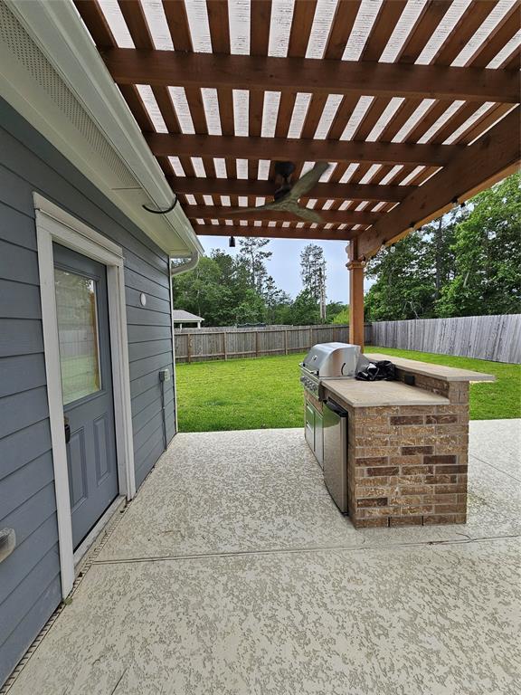 14459 Sunny Bend Way, Conroe, Texas image 11