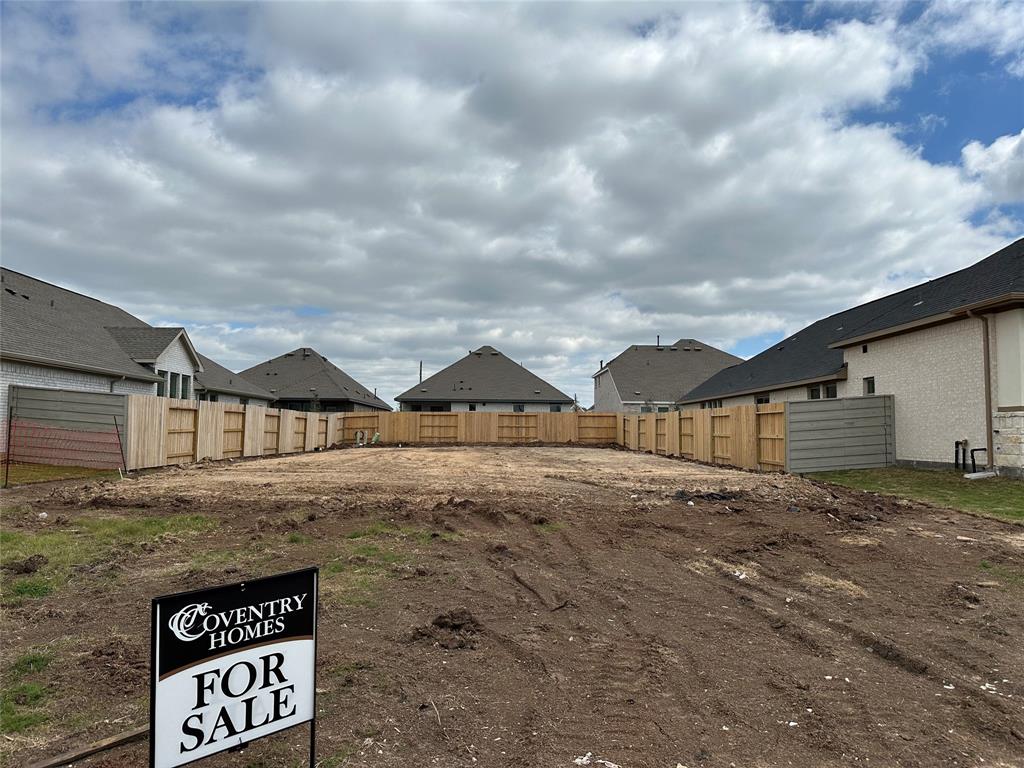 5207 Maple Wood Drive