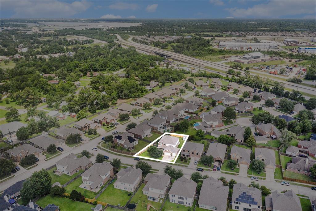 Baytown, Texas 77520, United States, 4 Bedrooms Bedrooms, ,3 BathroomsBathrooms,Residential,Active,149133