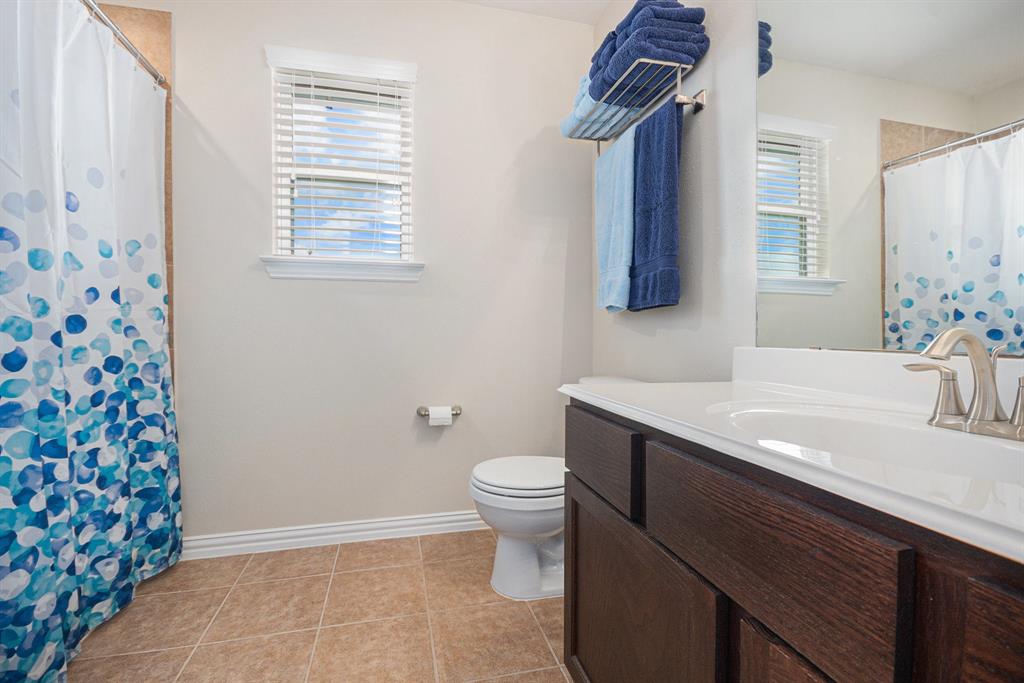 Baytown, Texas 77520, United States, 4 Bedrooms Bedrooms, ,3 BathroomsBathrooms,Residential,Active,149133