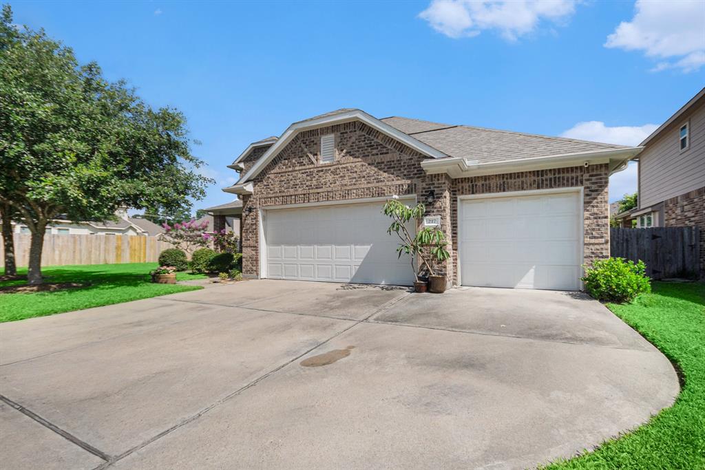 Baytown, Texas 77520, United States, 4 Bedrooms Bedrooms, ,3 BathroomsBathrooms,Residential,Active,149133