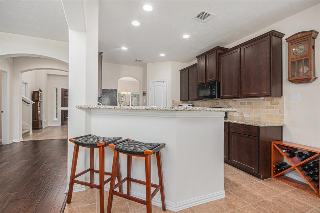 Baytown, Texas 77520, United States, 4 Bedrooms Bedrooms, ,3 BathroomsBathrooms,Residential,Active,149133