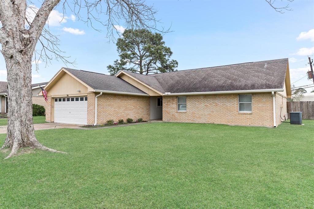 750 Sierra Drive Dr, Port Neches, Texas image 3