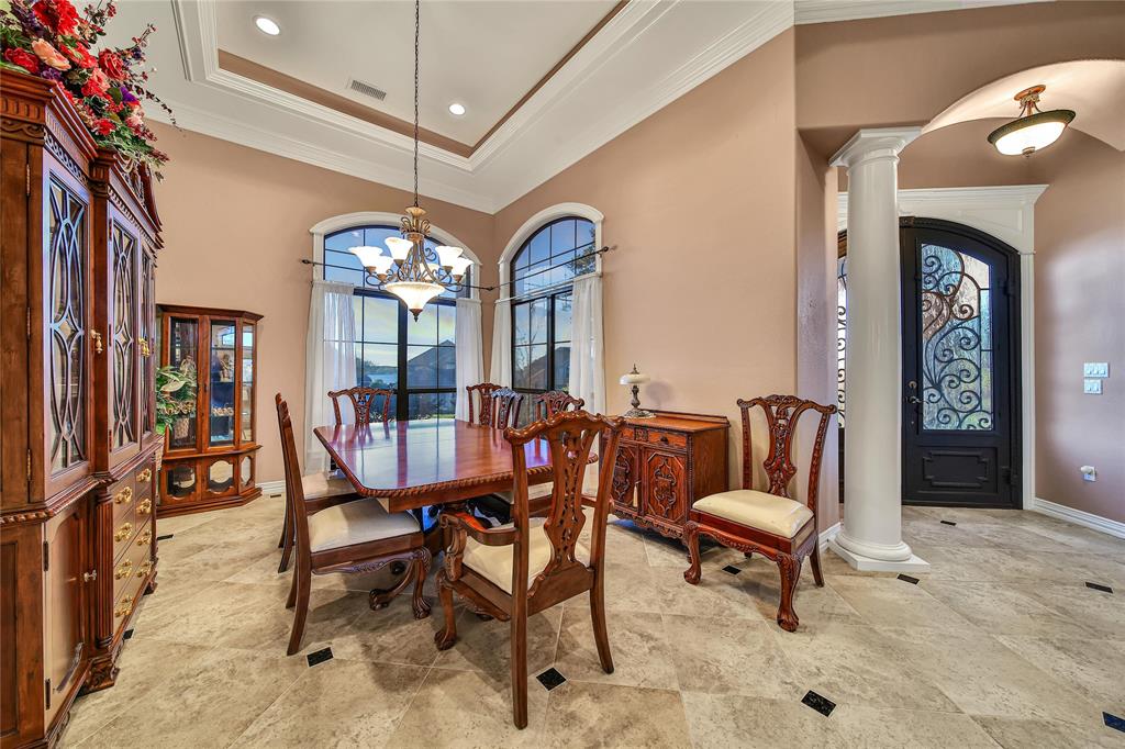 12540 Longmire Lakeview