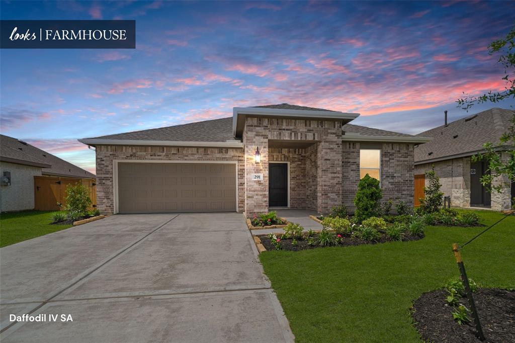 291 Ice Shore Trail, Dayton, Texas image 1