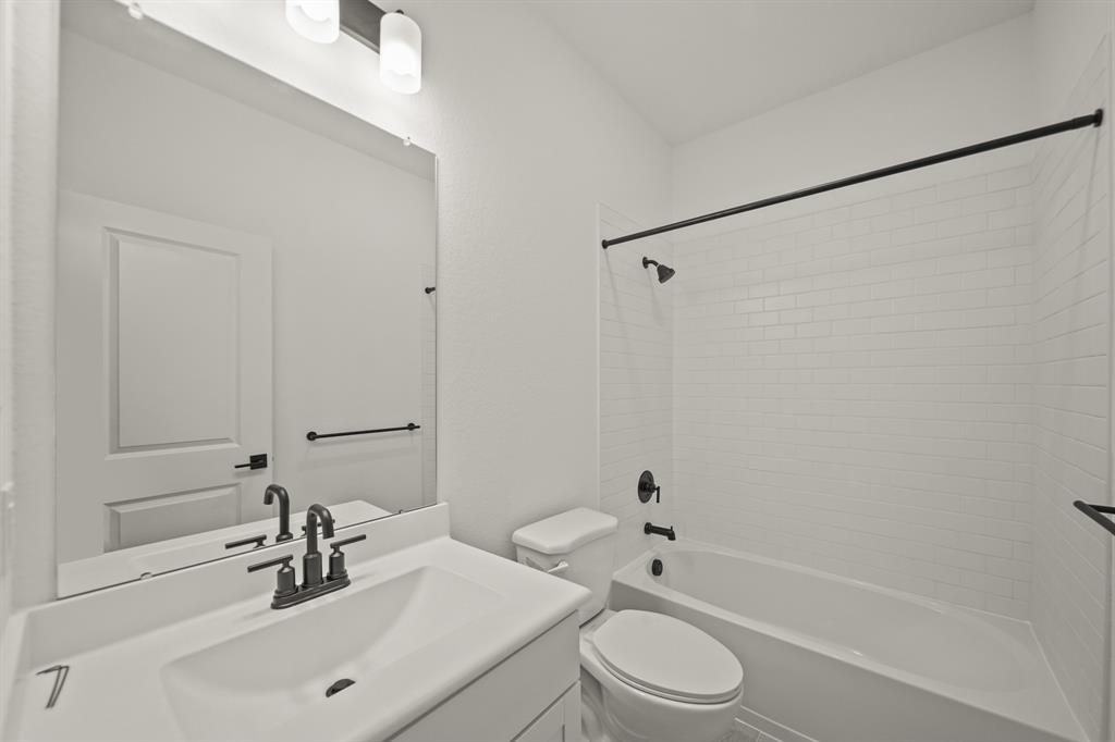 291 Ice Shore Trail, Dayton, Texas image 13