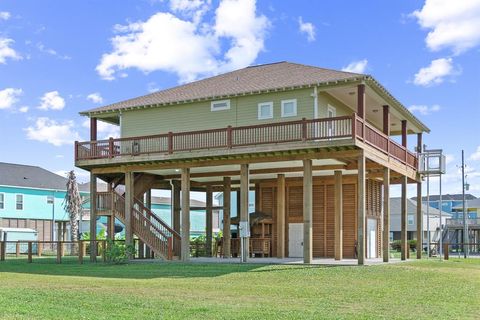 A home in Crystal Beach