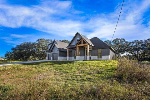 A home in Angleton