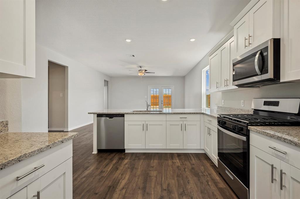 10347 Red Cardinal Drive, Cleveland, Texas image 2