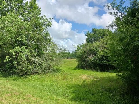 Photo of 0 Cahill, Angleton, TX 77515 (MLS # 40956516)
