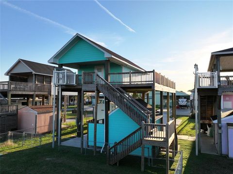 A home in Crystal Beach