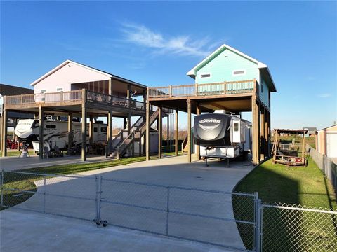 A home in Crystal Beach