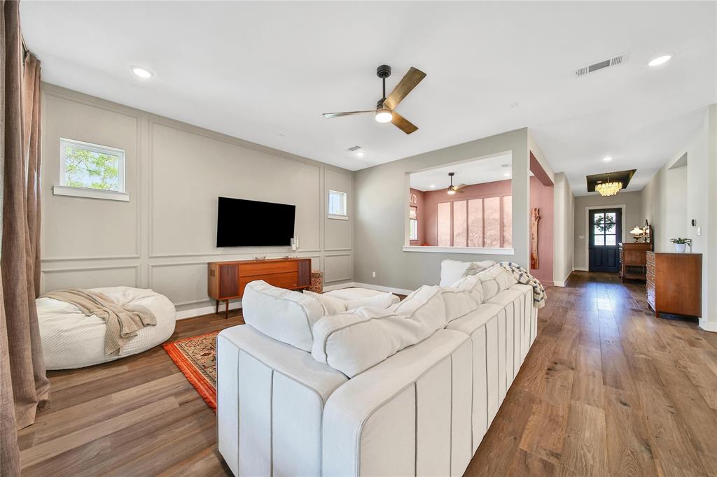 325 Bromley Square Drive, Montgomery, Texas image 21