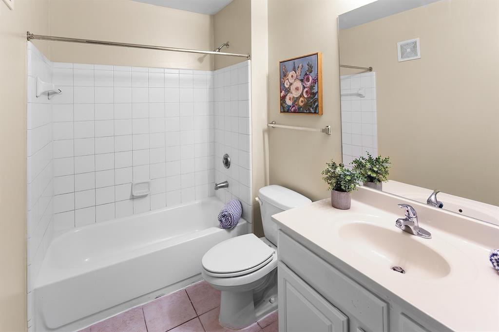 1725 Harvey Mitchell Parkway #1311, College Station, Texas image 14
