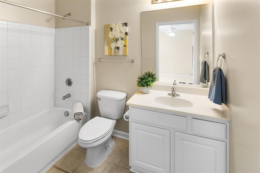 1725 Harvey Mitchell Parkway #1311, College Station, Texas image 16