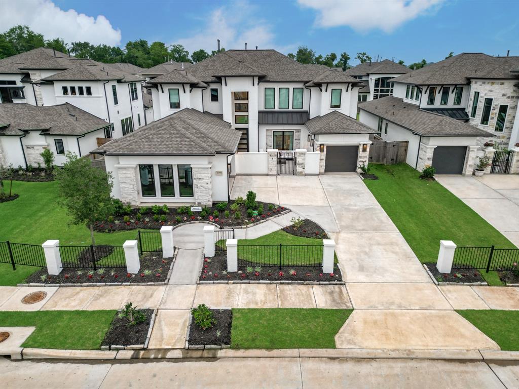8911 Orchard Cove Cv, Missouri City, Texas image 2