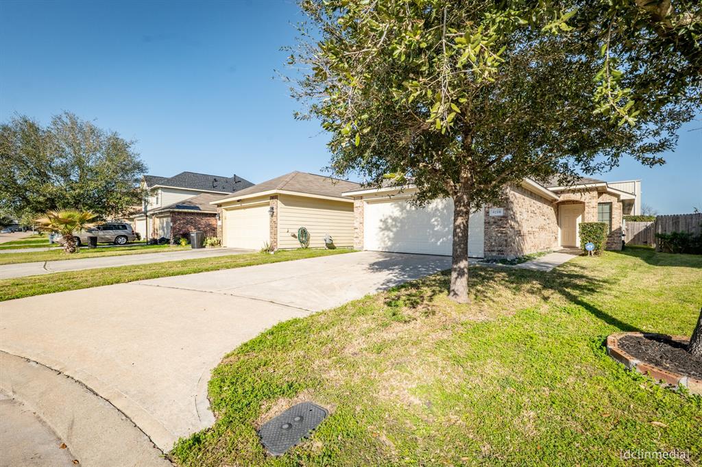 9210 Cholla Walk Lane, Houston, Texas image 1