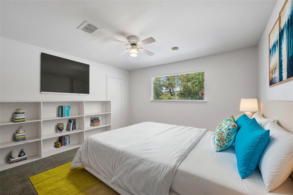 1403 Maygrove Drive, Sugar Land, Texas image 30
