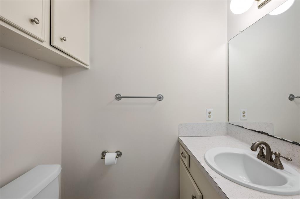 1403 Maygrove Drive, Sugar Land, Texas image 22