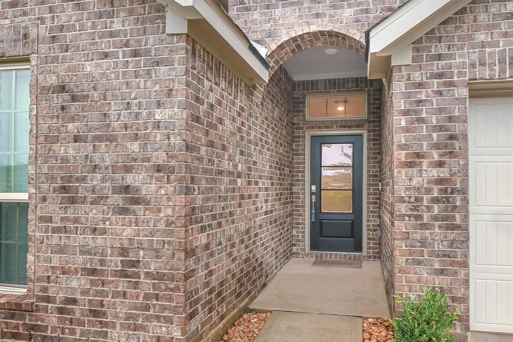 4818 Penton Meadow Lane, Rosharon, Texas image 2