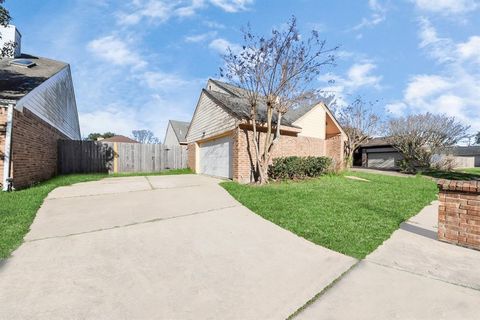 A home in Missouri City