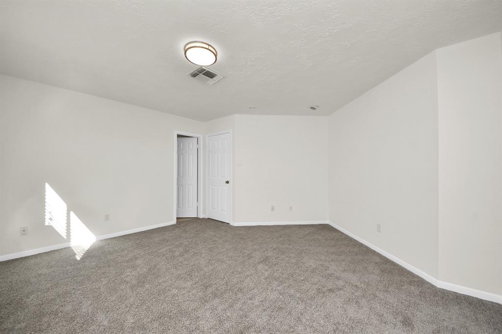 3906 Crystal Falls Drive, Missouri City, Texas image 37