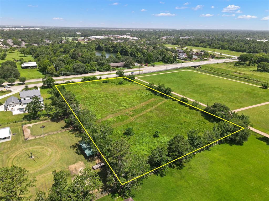 3521 Dixie Farm Road