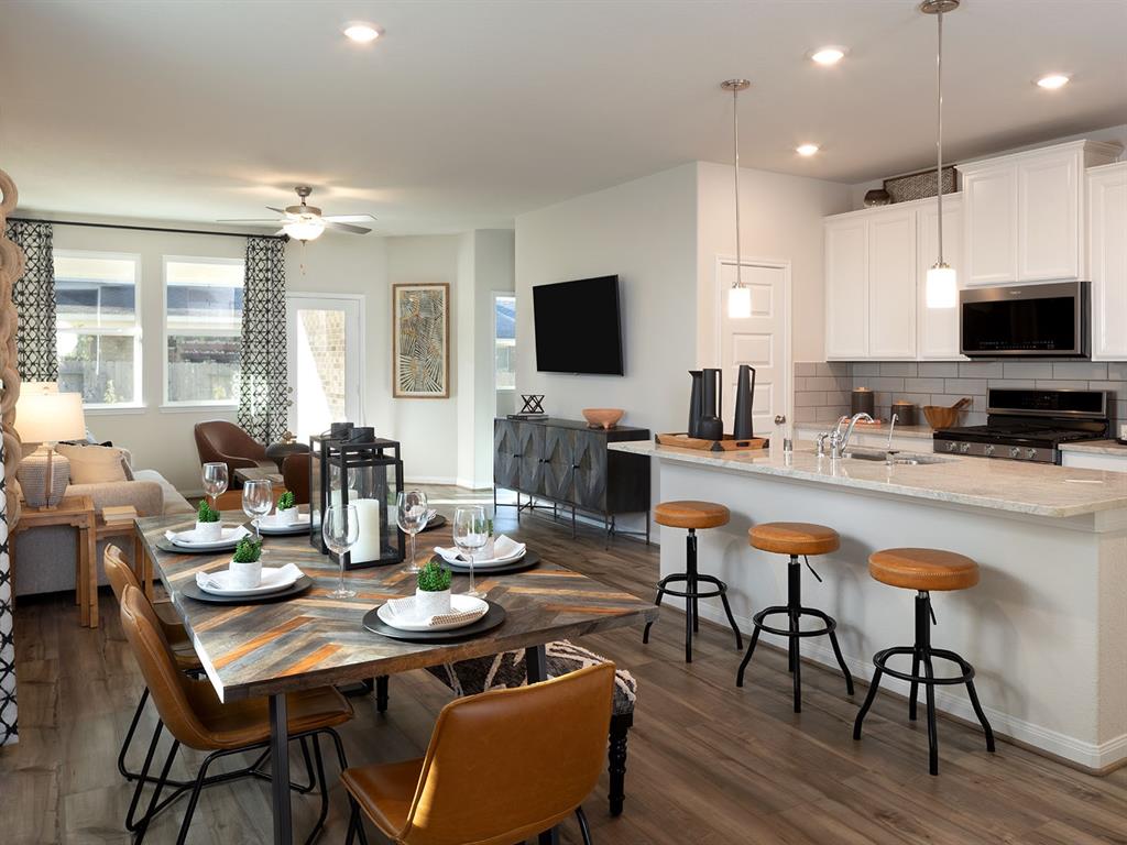 9419 Herons Preserve, Conroe, Texas image 2