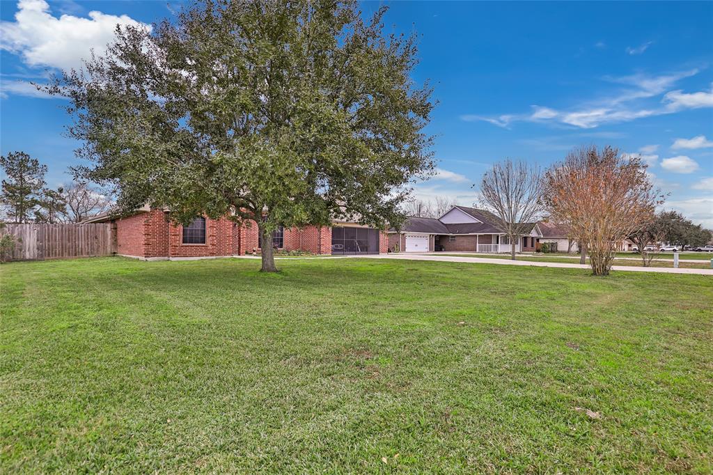 2107 Magnolia Bend, Baytown, Texas image 31