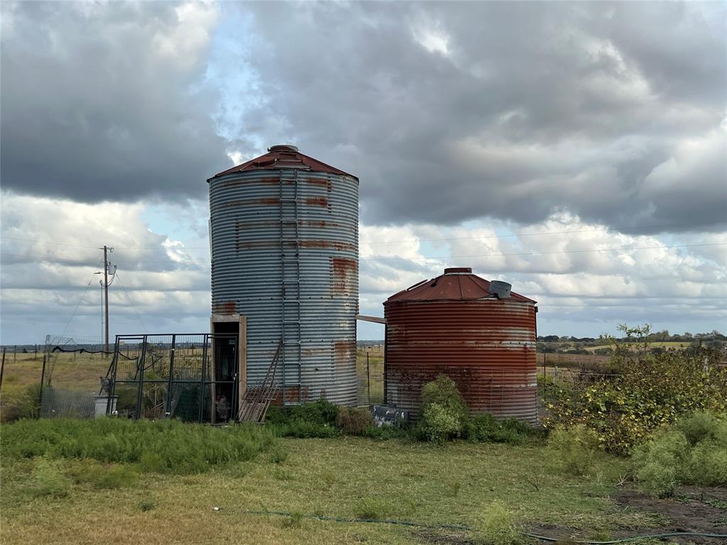 7734 Krueger Road Rd, Bleiblerville, Texas image 17
