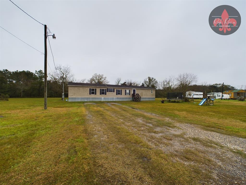 282 County Road 6031, Dayton, Texas image 2