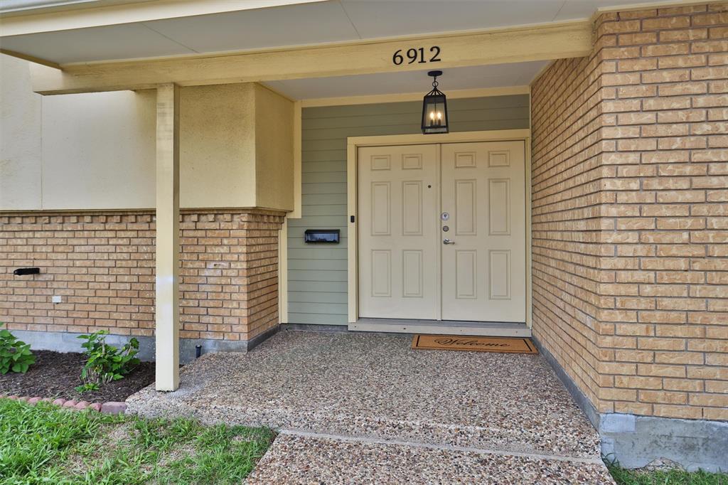 6912 Williams Drive