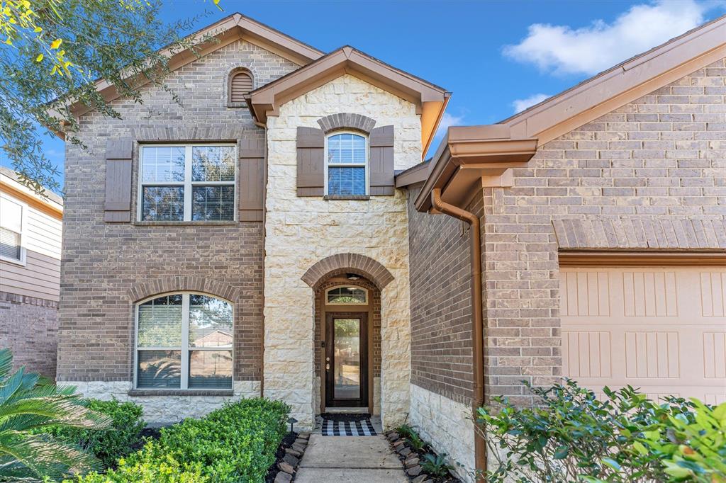 12922 Northpointe Bend Drive, Tomball, Texas image 3