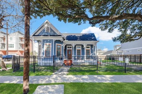 1318 Bingham Street Houston TX 77007