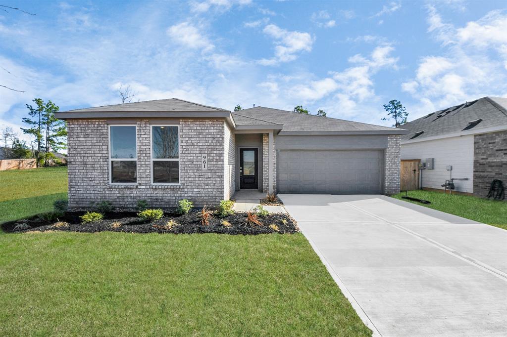961 Garden path Drive
