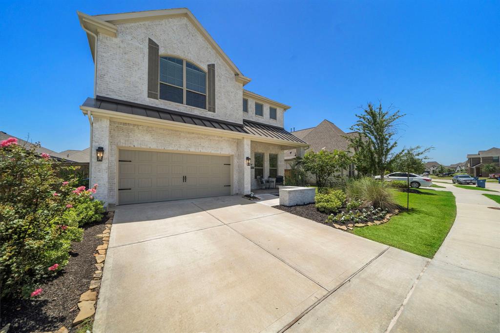 10922 Brush Footed Street