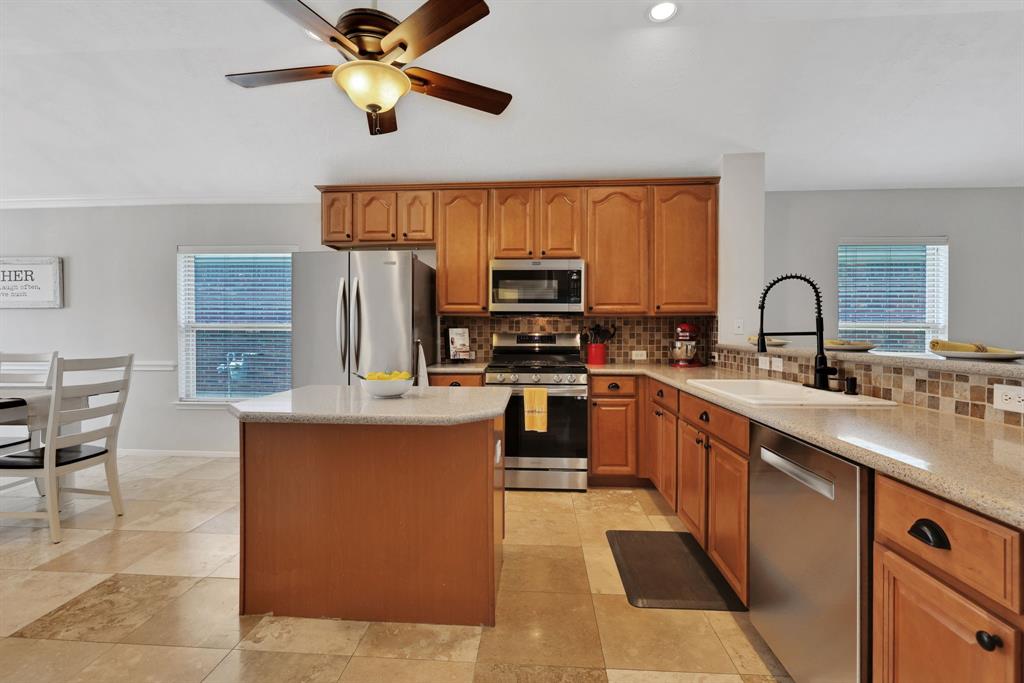 19134 Northfork Bend Lane, Tomball, Texas image 15