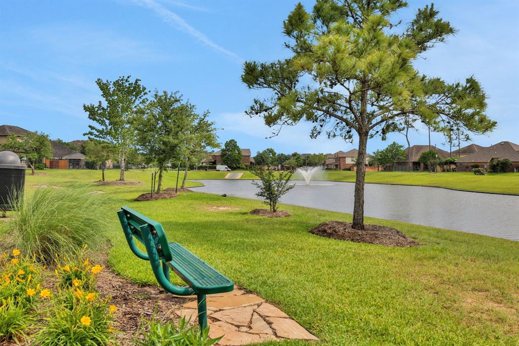 19134 Northfork Bend Lane